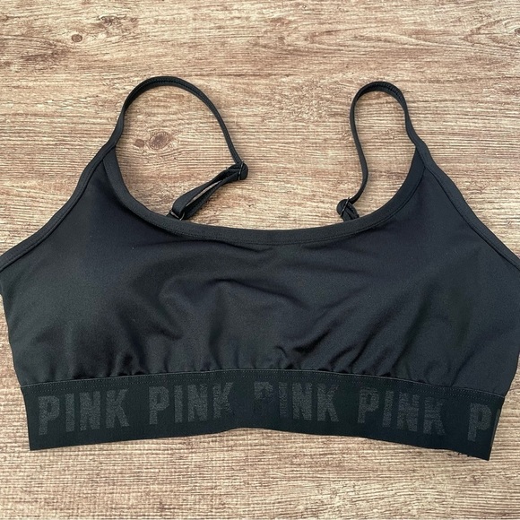 Victoria's Secret Pink Ultimate Sports Bra Size Medium - Picture 1 of 3